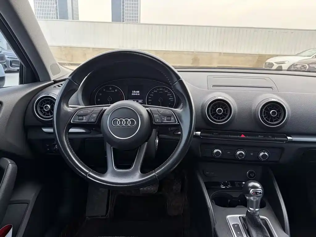 Audi A3 — миниатюра 10