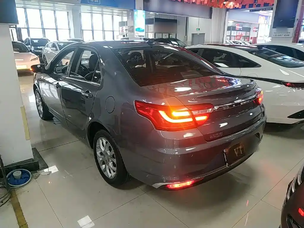 Geely Vision — миниатюра 5