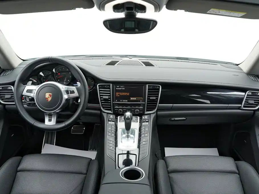 Porsche Panamera — миниатюра 29