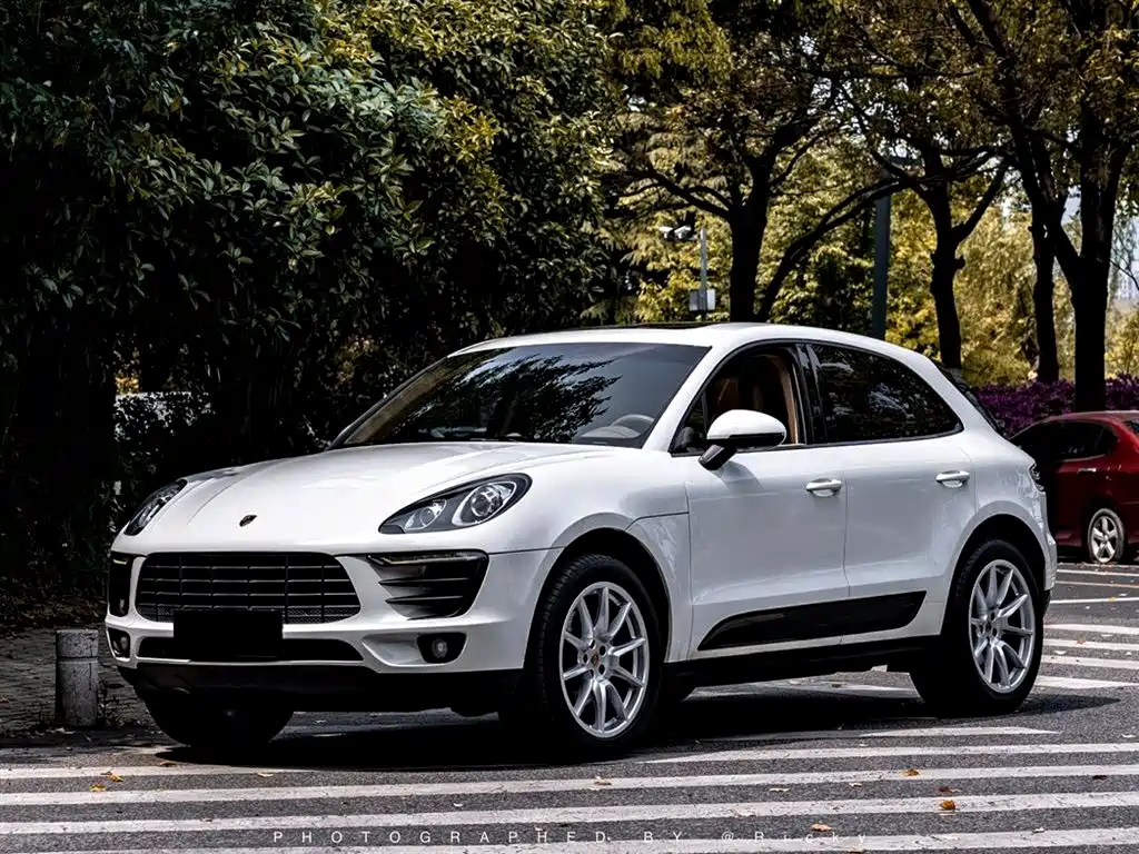 Porsche Macan 2014