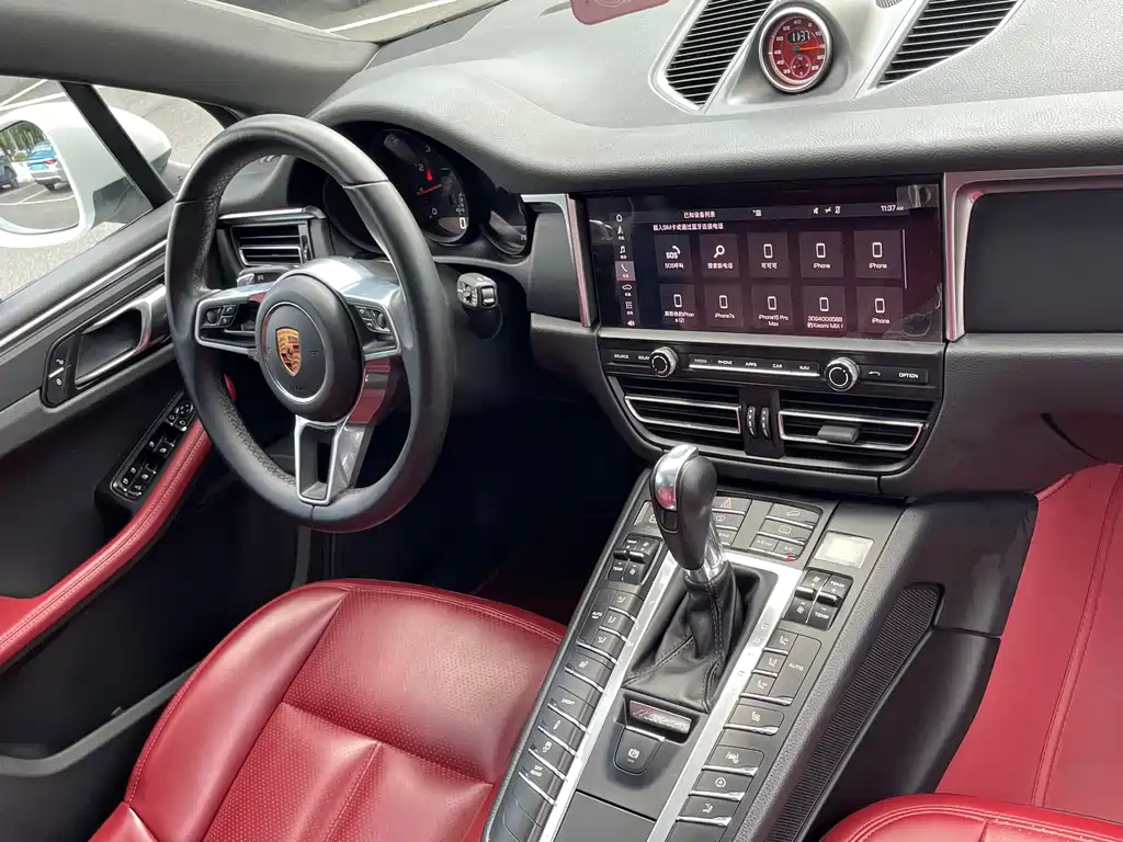 Porsche Macan — миниатюра 15