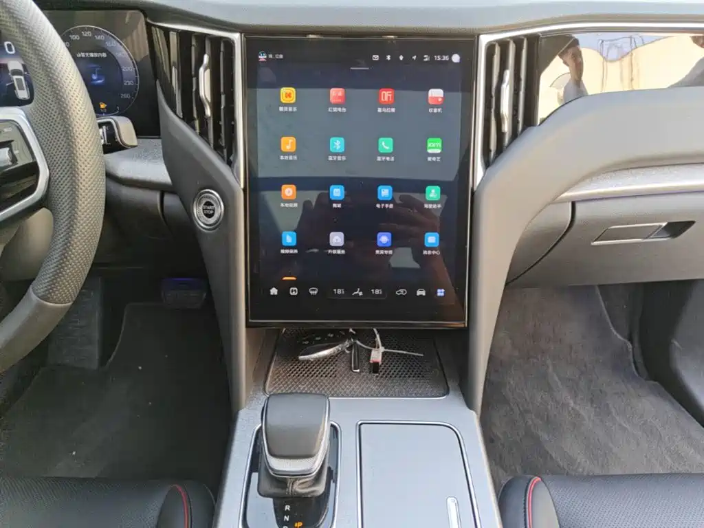Hongqi Hongqi HS7 PHEV — миниатюра 13
