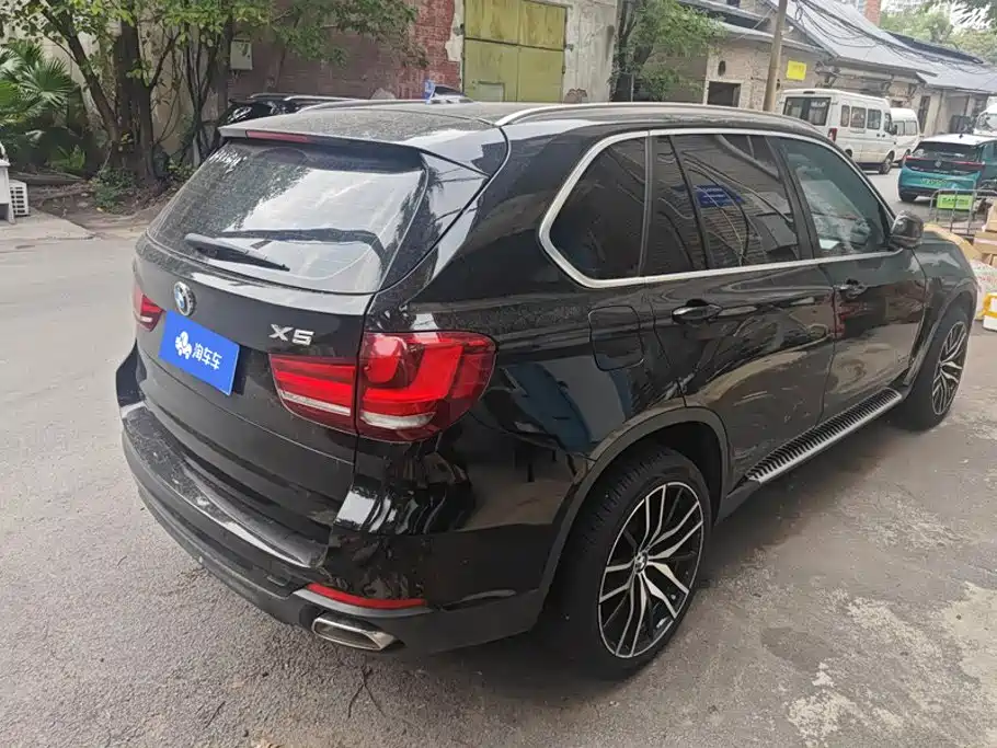 BMW X5 (Import) — миниатюра 3