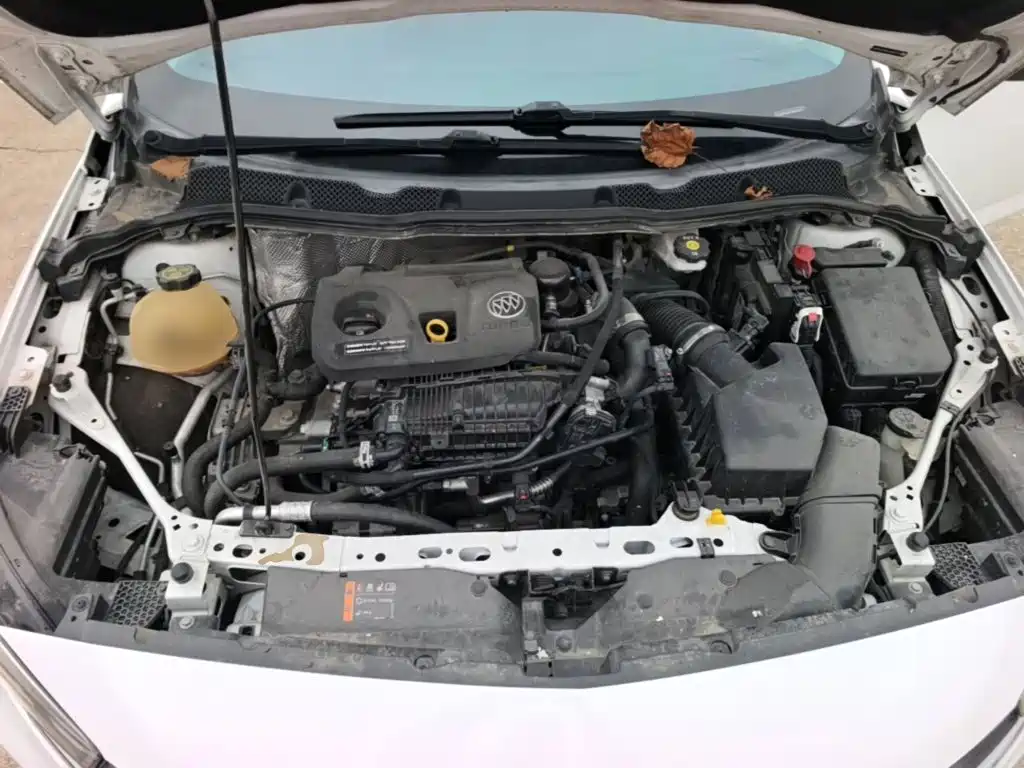 Buick Verano — миниатюра 20