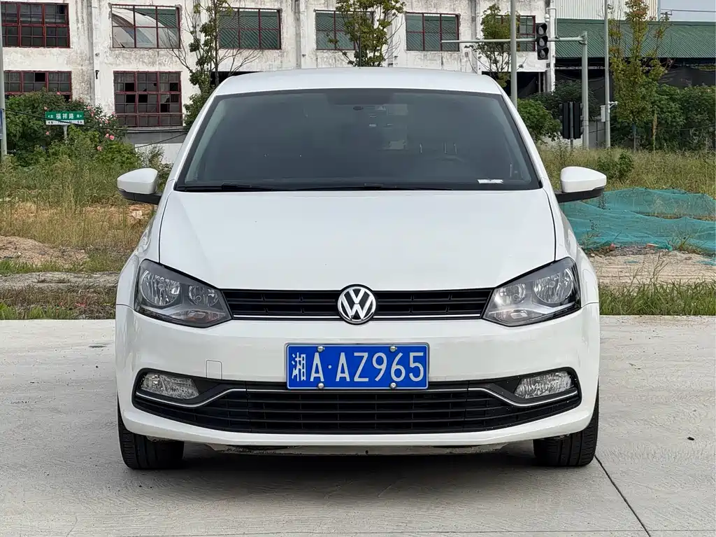 Volkswagen Polo — миниатюра 2