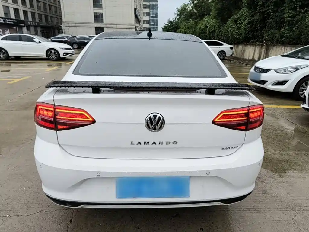 Volkswagen Lamando — миниатюра 6