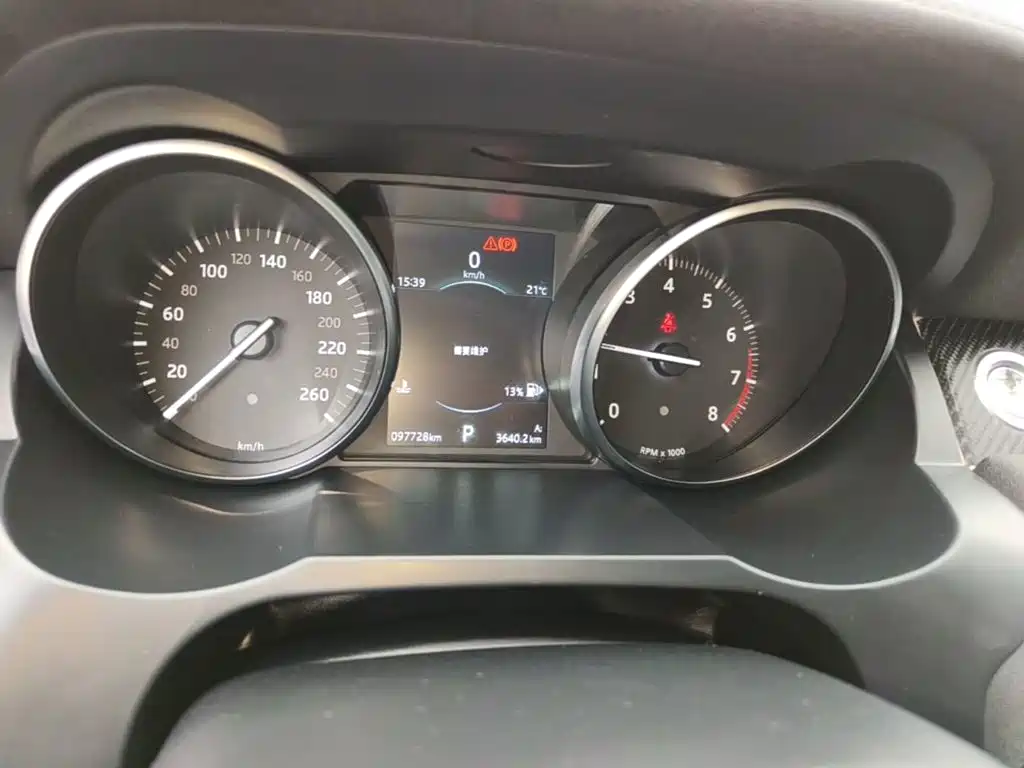 Land Rover Evoque — миниатюра 12