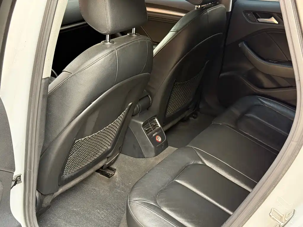 Audi A3 2014 Sportback 35 TFSI AT Comfort