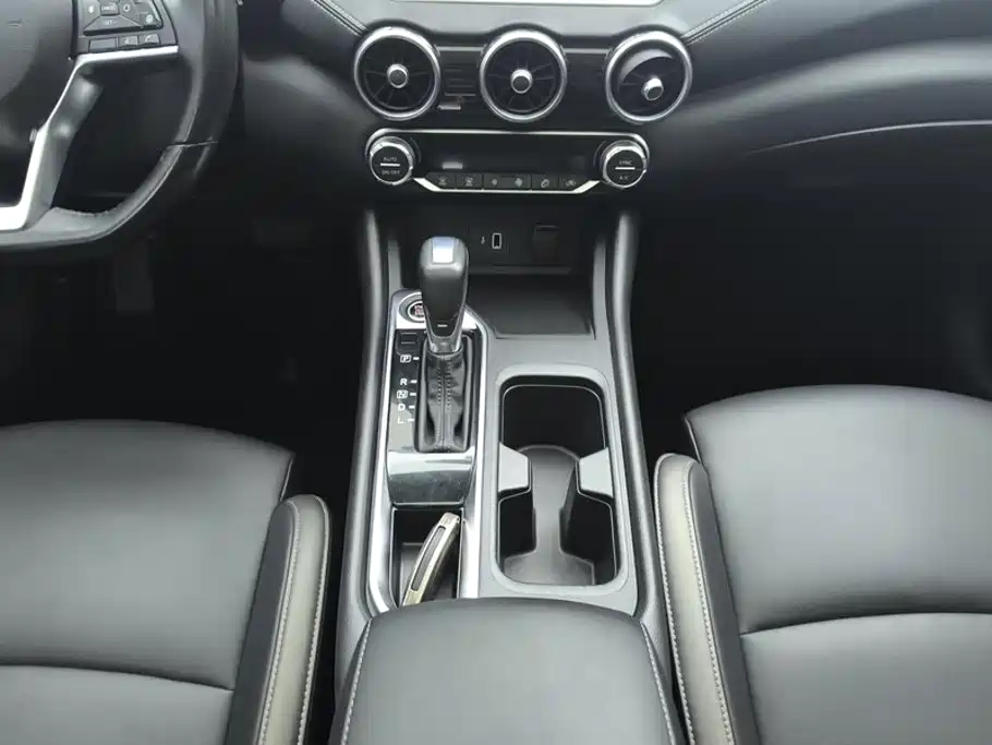 Nissan Sylphy — миниатюра 16