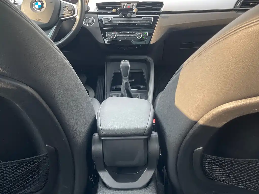 BMW X1 — миниатюра 8