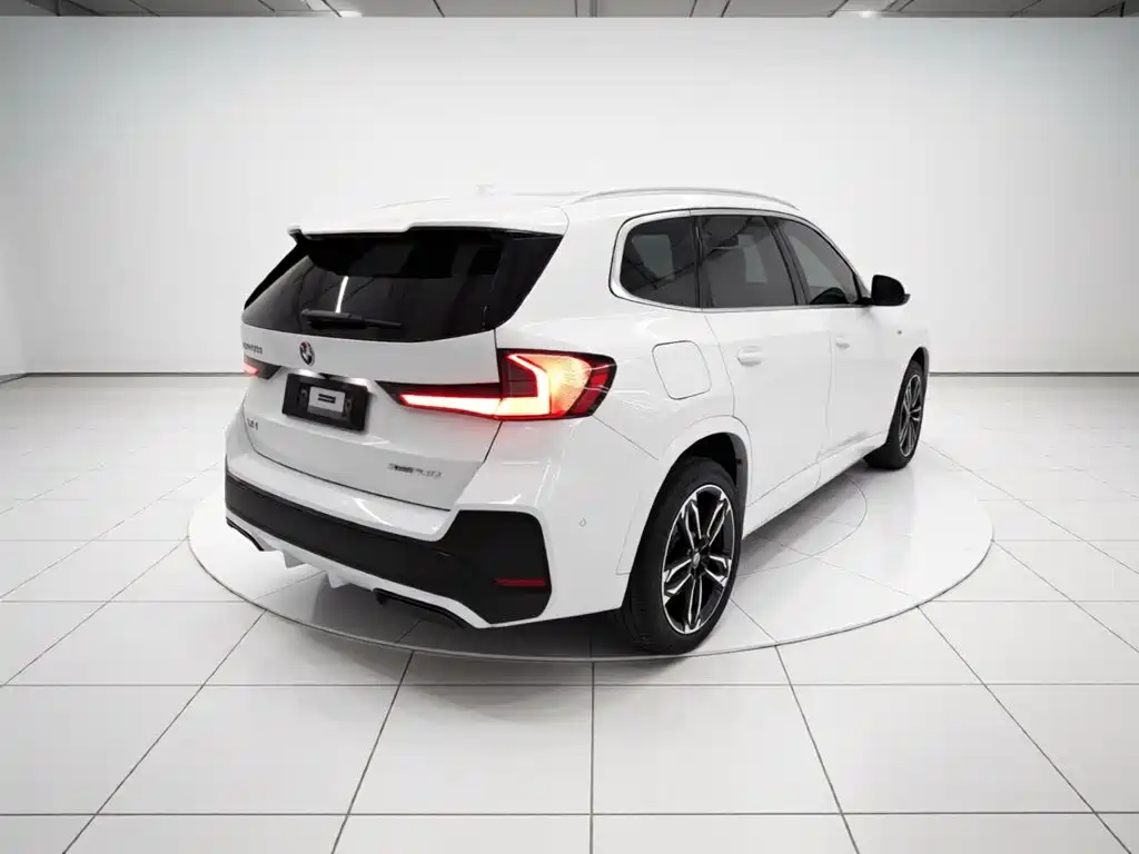 BMW X1 2024 sDrive25Li M Sport