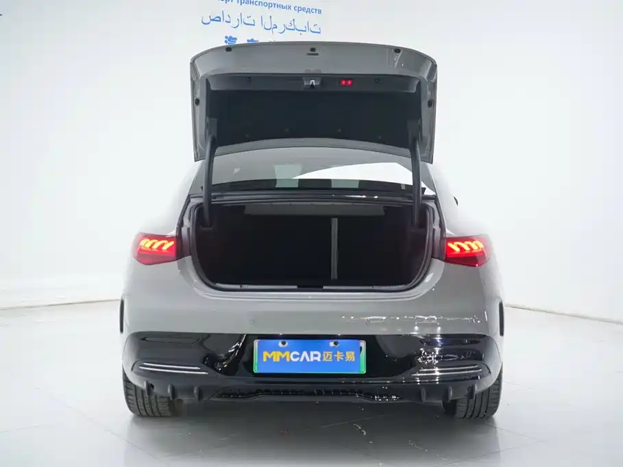 Mercedes-Benz EQE — миниатюра 21