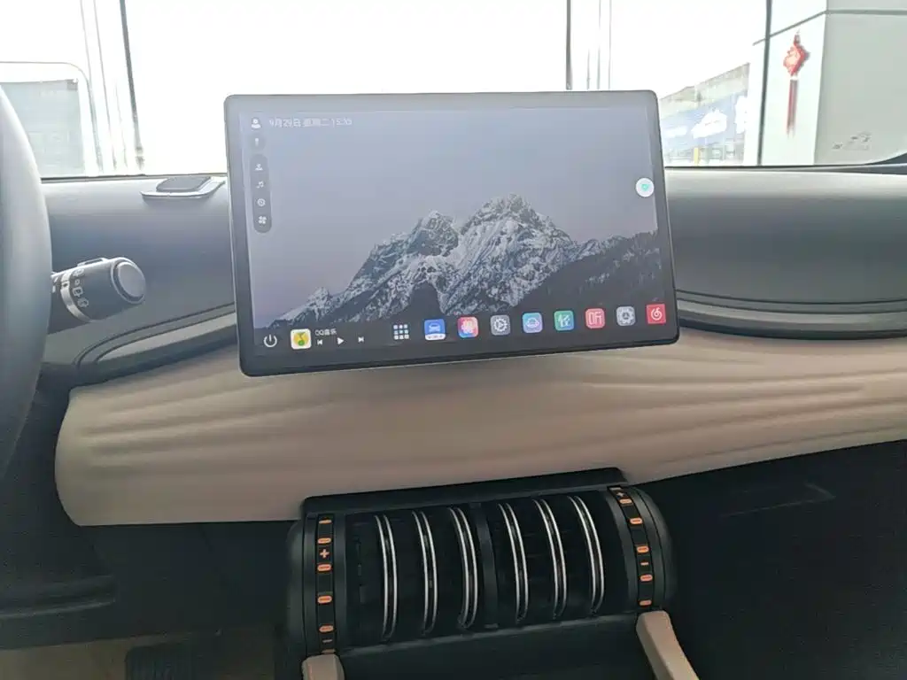 BYD Yuan Plus — миниатюра 13