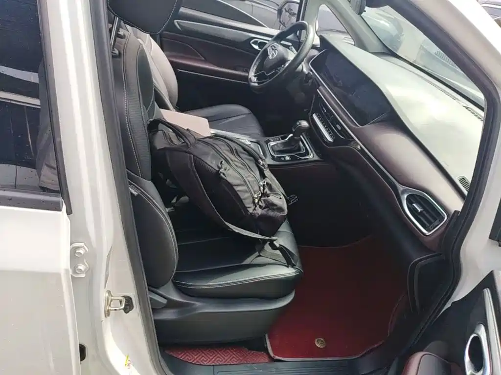 GAC Motor Trumpchi M6 — миниатюра 25