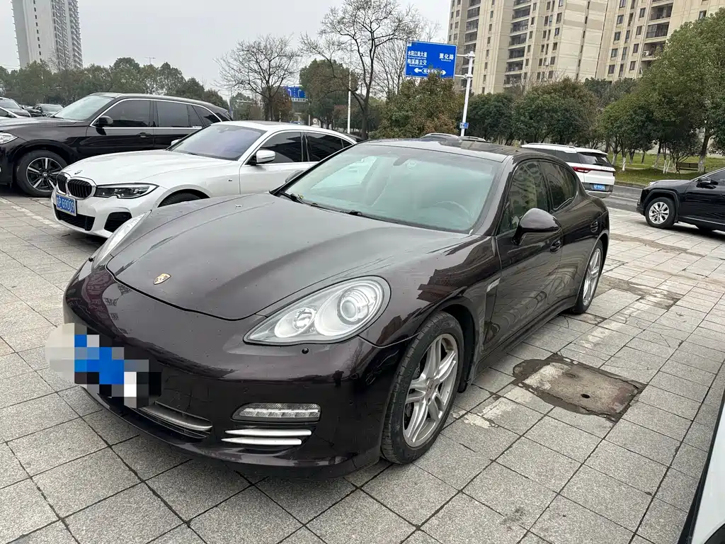 Porsche Panamera 2013