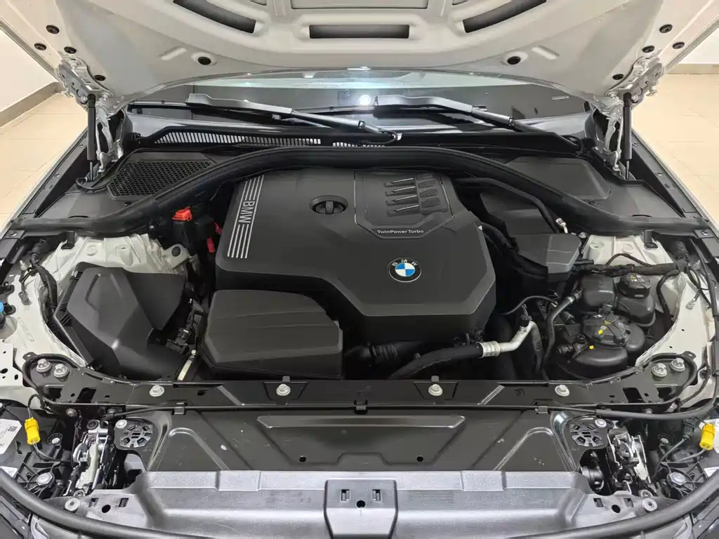 BMW 3 Series — миниатюра 6