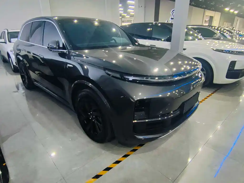Li Auto IDEAL L8