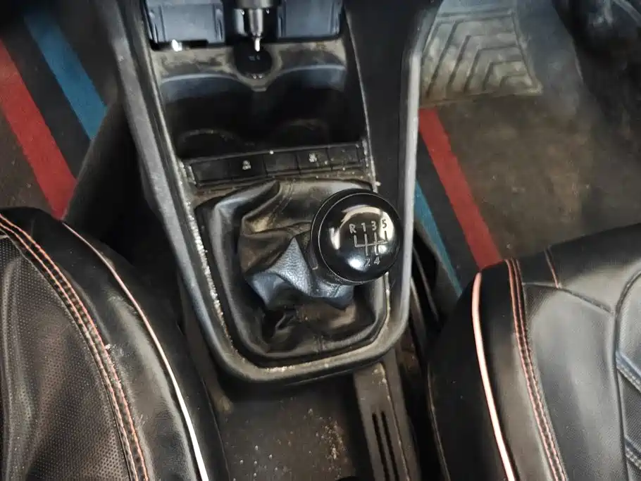Volkswagen Santana — миниатюра 16
