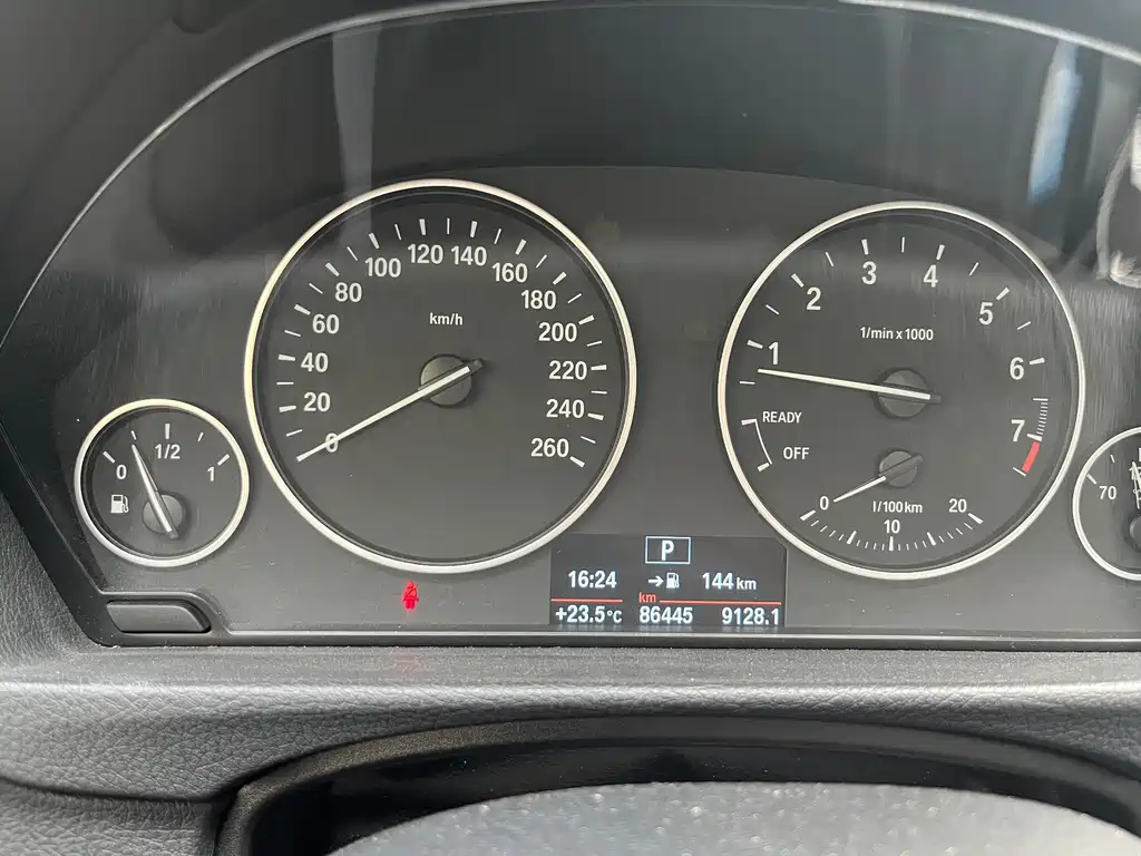 BMW 3 Series — миниатюра 10