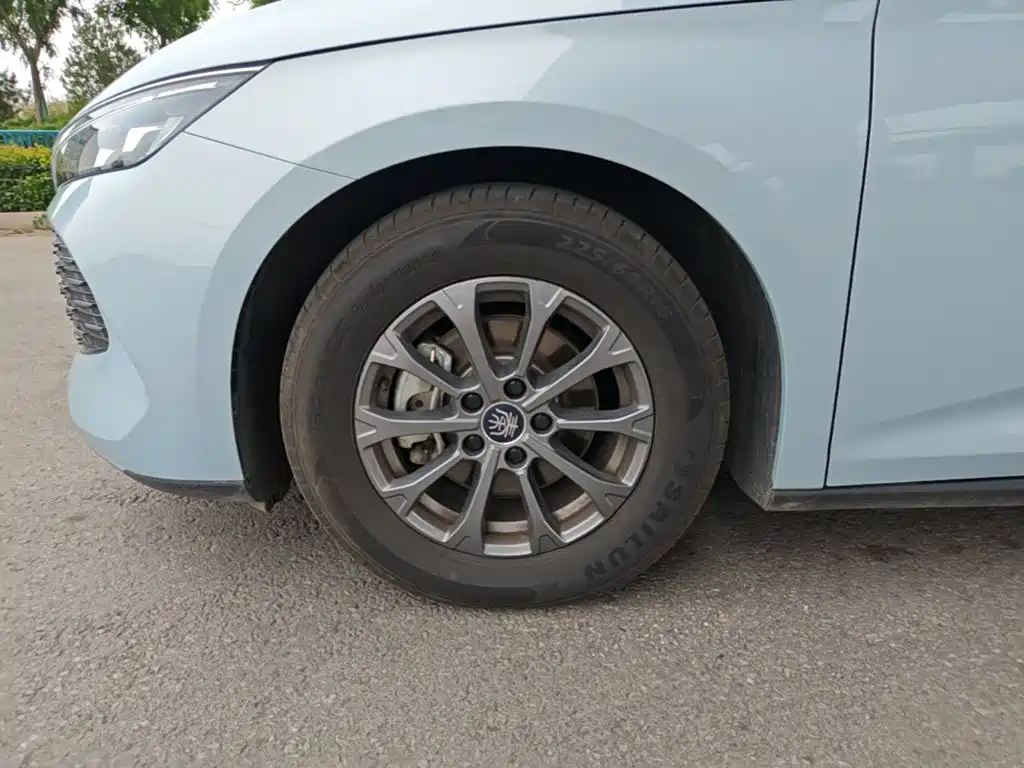 BYD Qin L — миниатюра 23