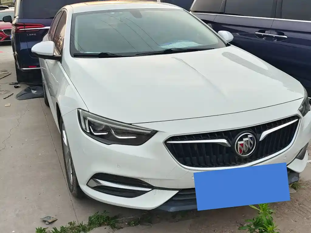 Buick Regal 2018