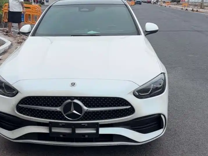Mercedes-Benz C-Class — миниатюра 2