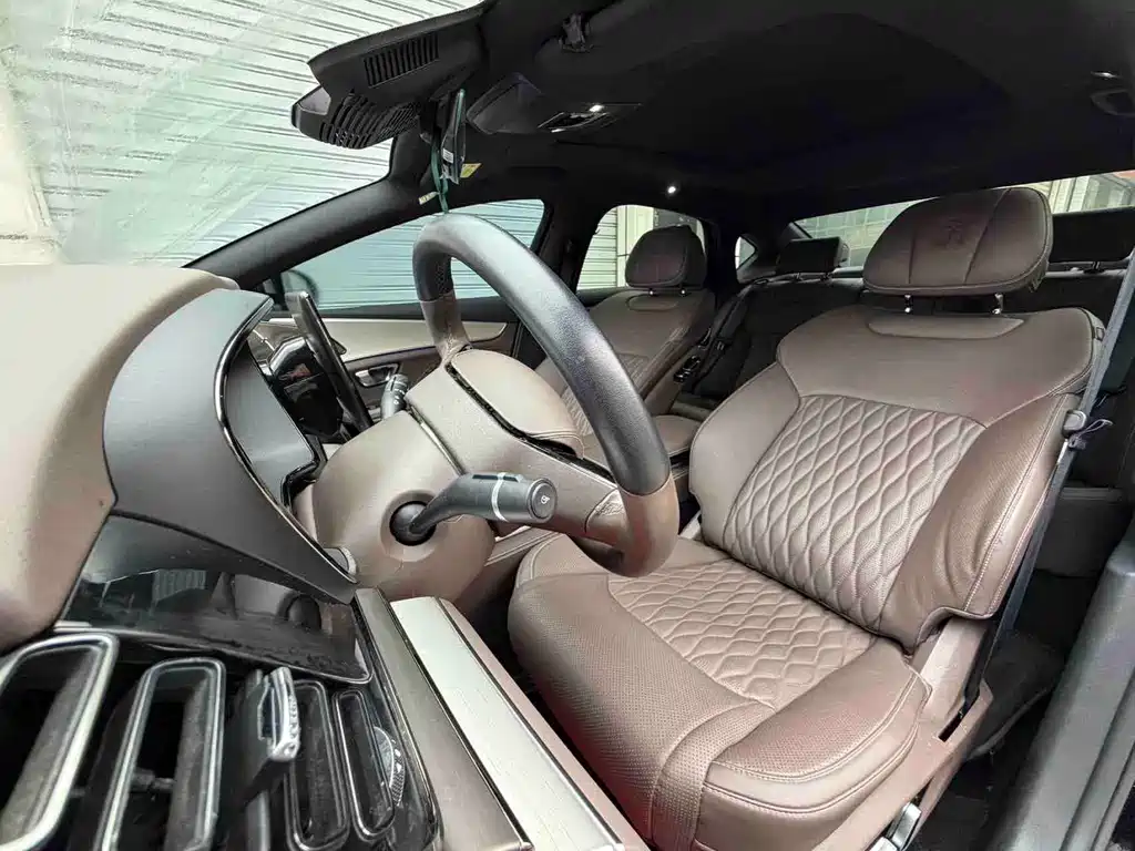BYD Han — миниатюра 7