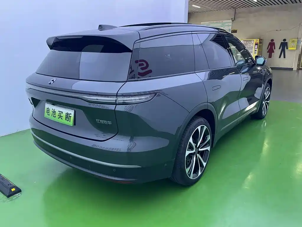 NIO ES8 — миниатюра 17