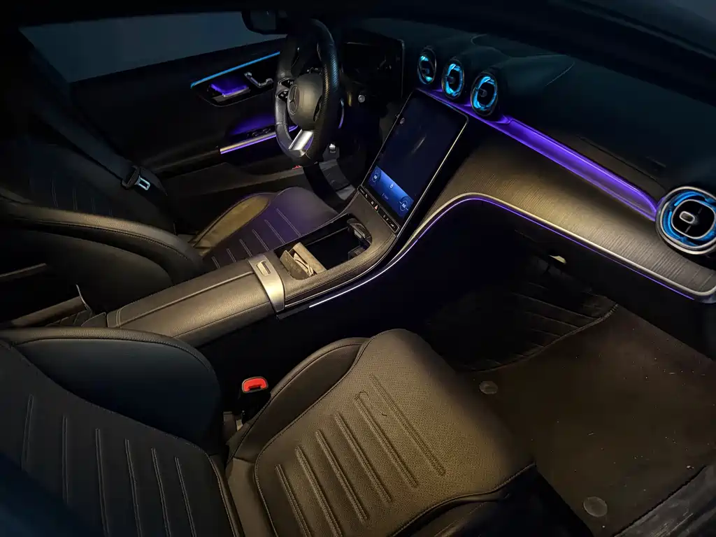 Mercedes-Benz C-Class — миниатюра 9