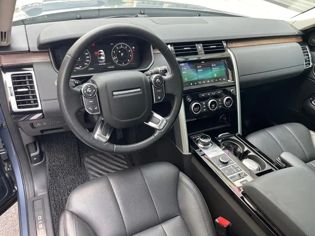 Land Rover Discovery — миниатюра 7