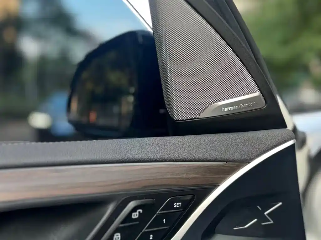 BMW X3 — миниатюра 9