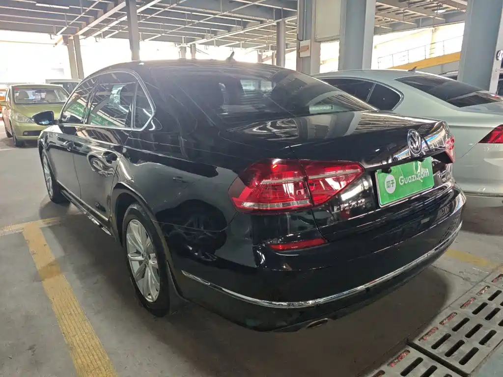 Volkswagen Passat 2017 330TSI DSG