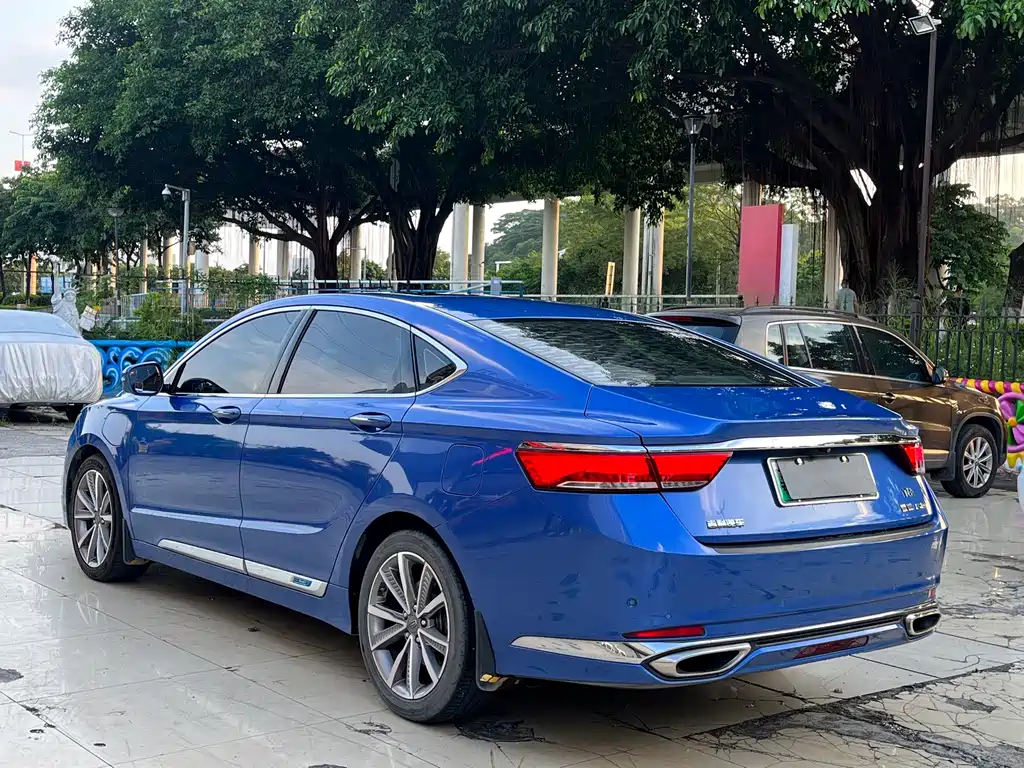 Geely Borui Hybrid — миниатюра 4