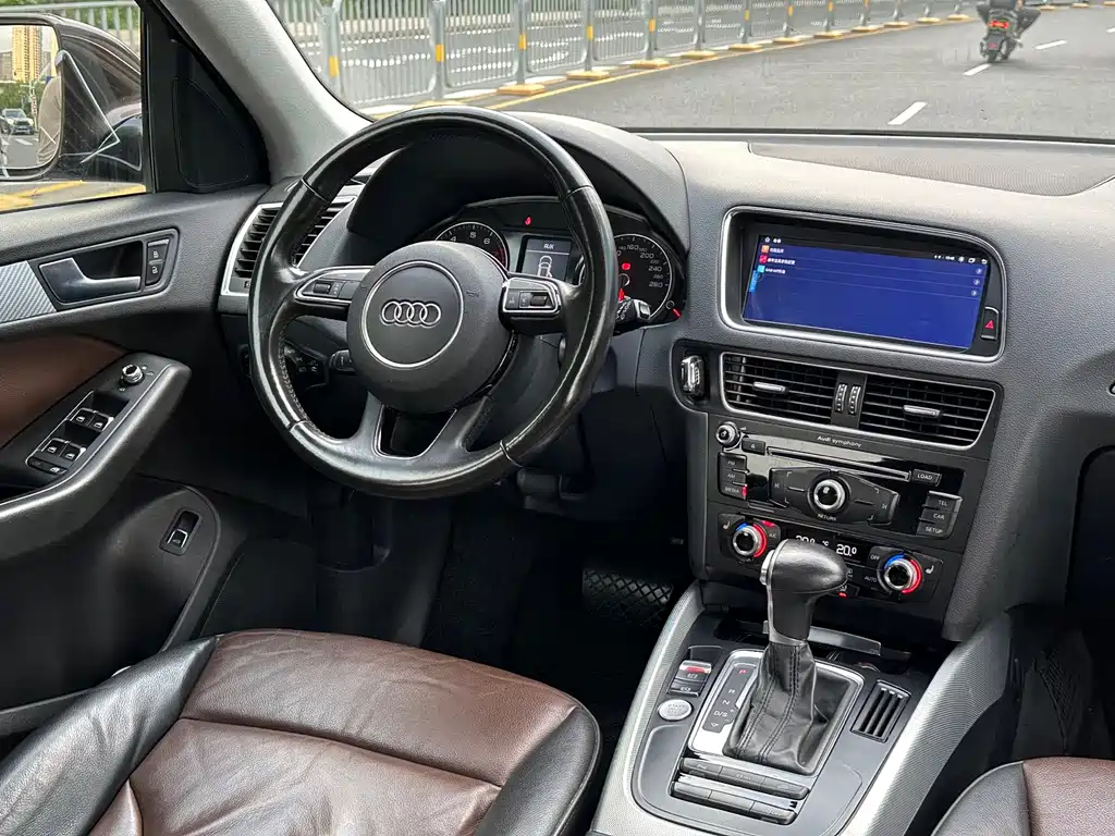 Audi Q5 — миниатюра 10