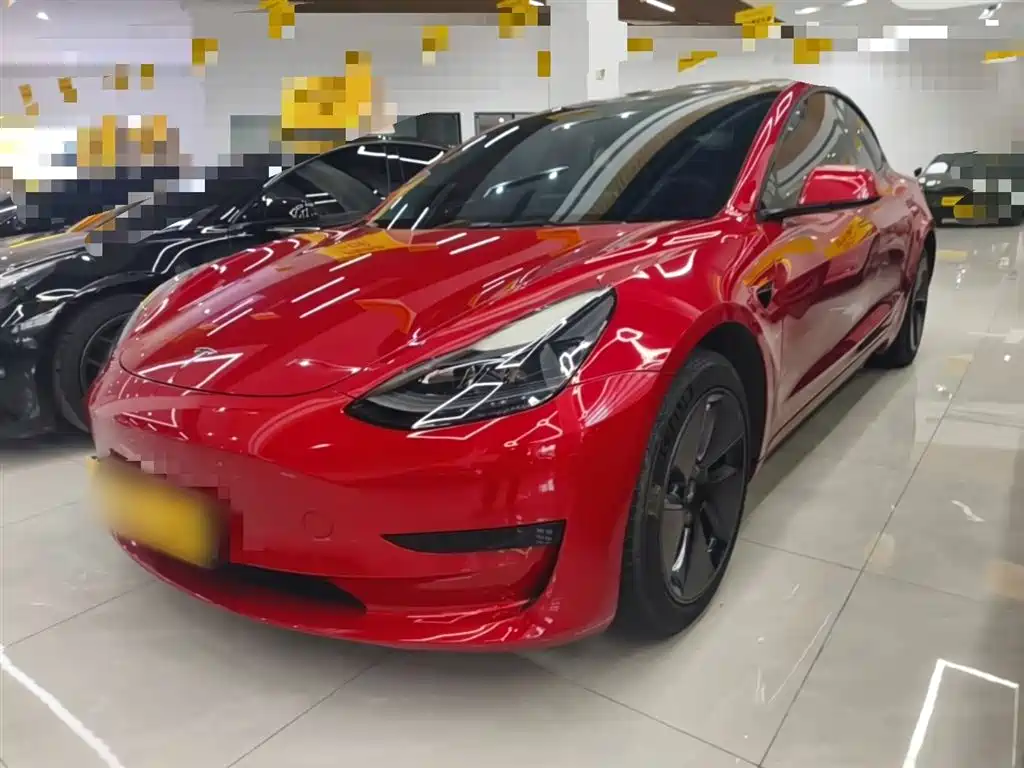 Tesla Model 3 2022