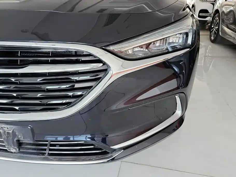 Buick LaCrosse — миниатюра 5