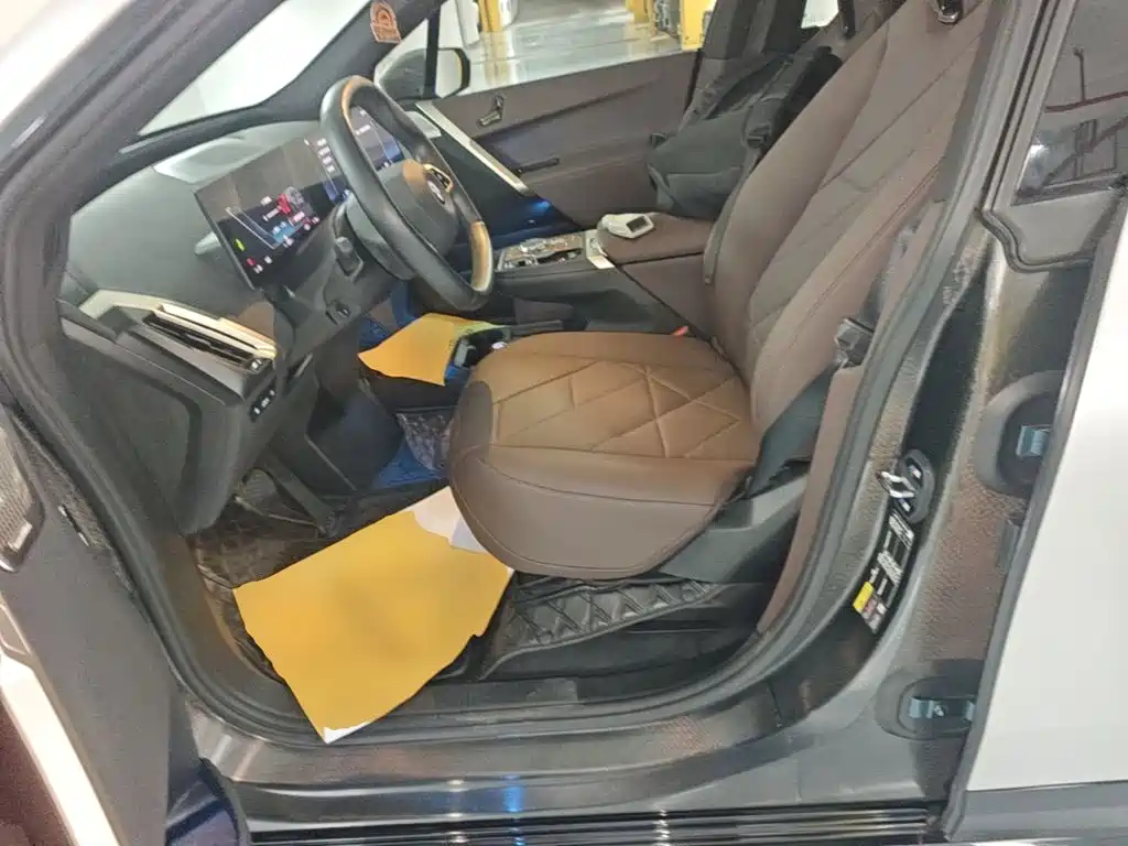 BMW iX — миниатюра 15