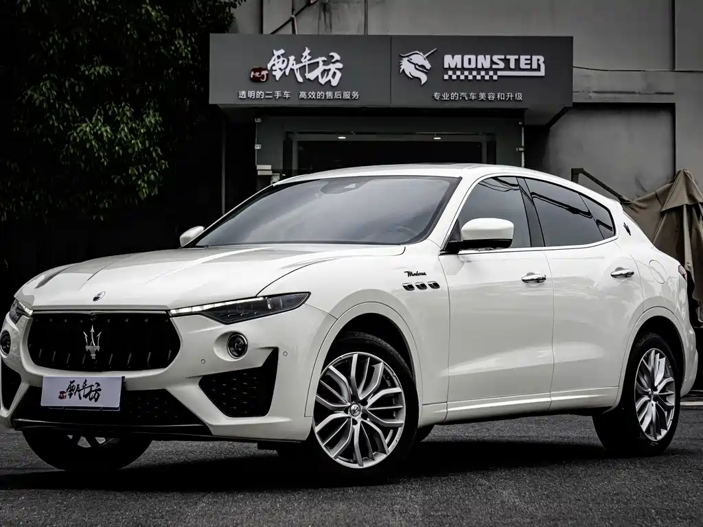 MASERATI LEVANTE