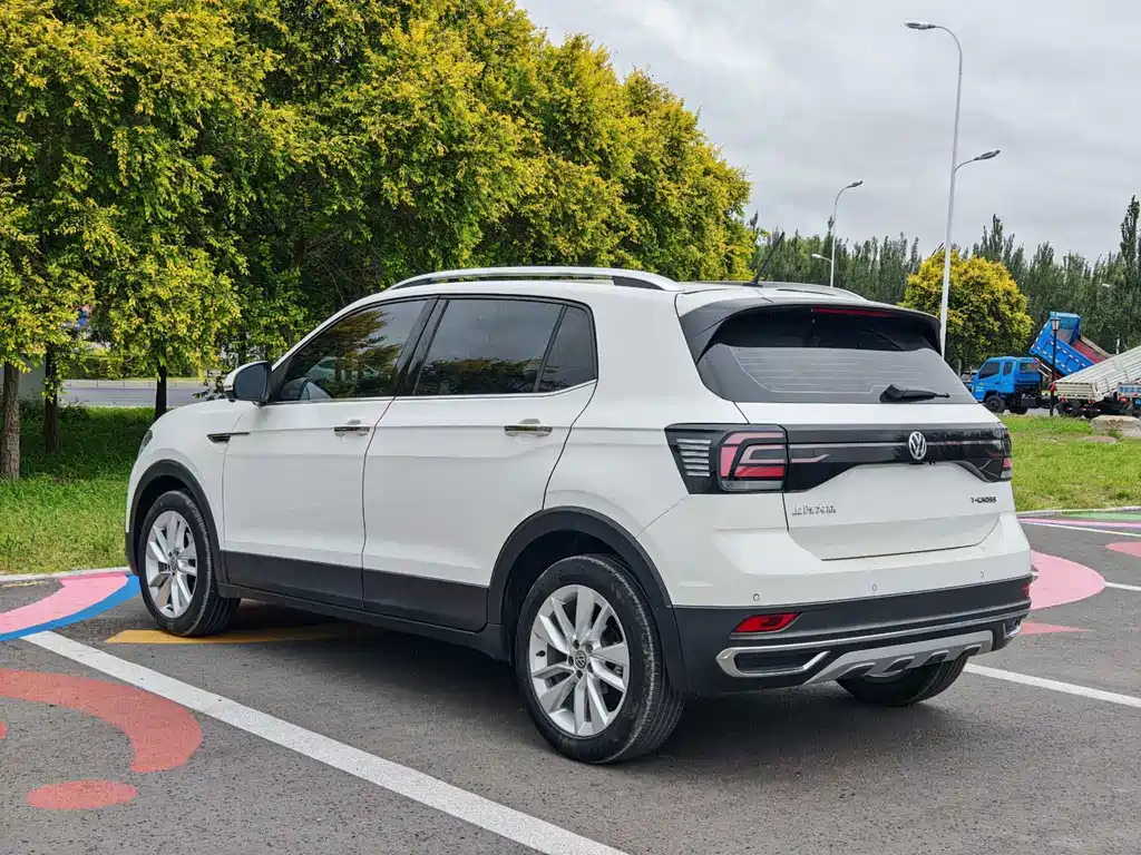 Volkswagen T-Cross — миниатюра 4