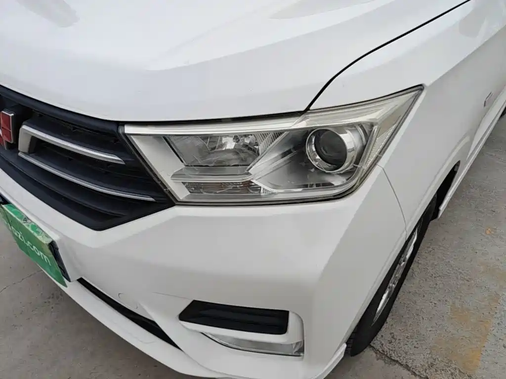 Wuling Hongguang — миниатюра 24