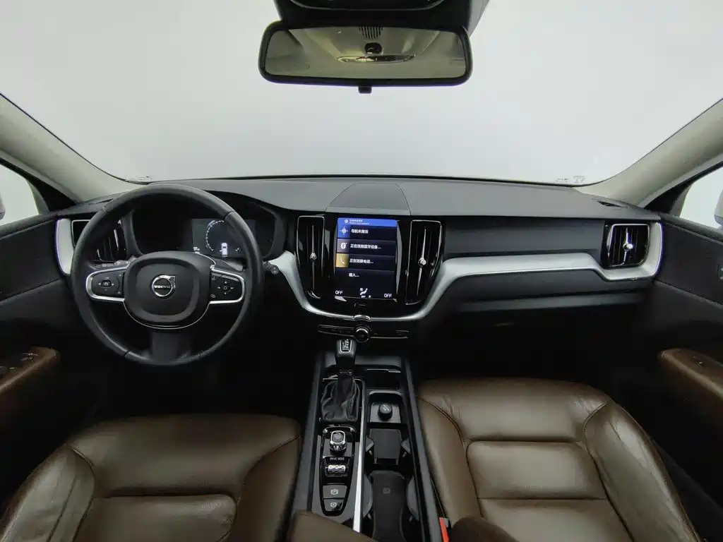 Volvo XC60 — миниатюра 5