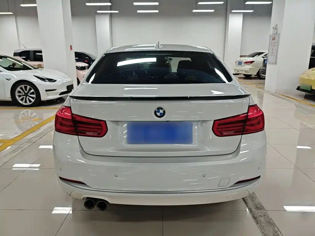 BMW 3 Series — миниатюра 6