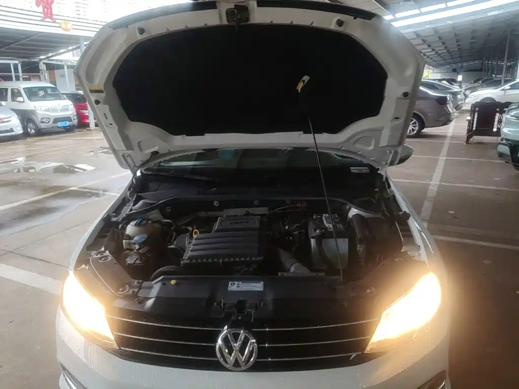 Volkswagen Sagitar — миниатюра 20