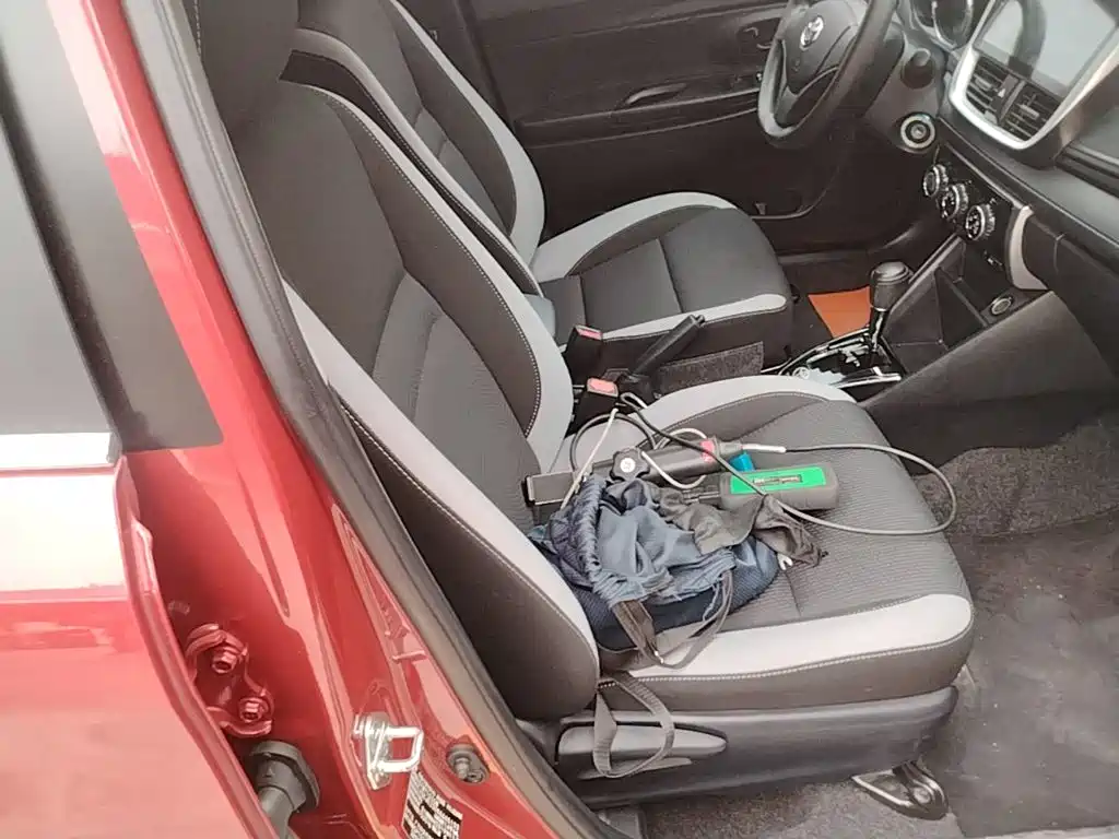 Toyota Yaris L — миниатюра 25
