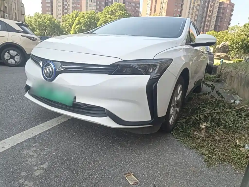 Buick Velite 6