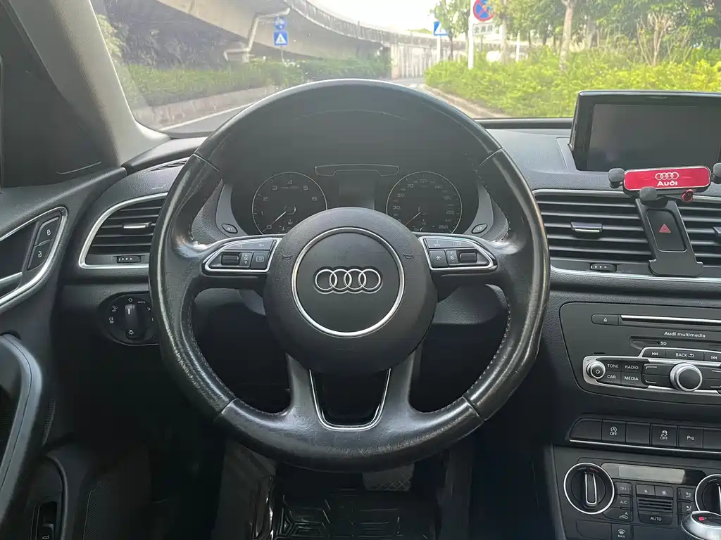 Audi Q3 — миниатюра 18