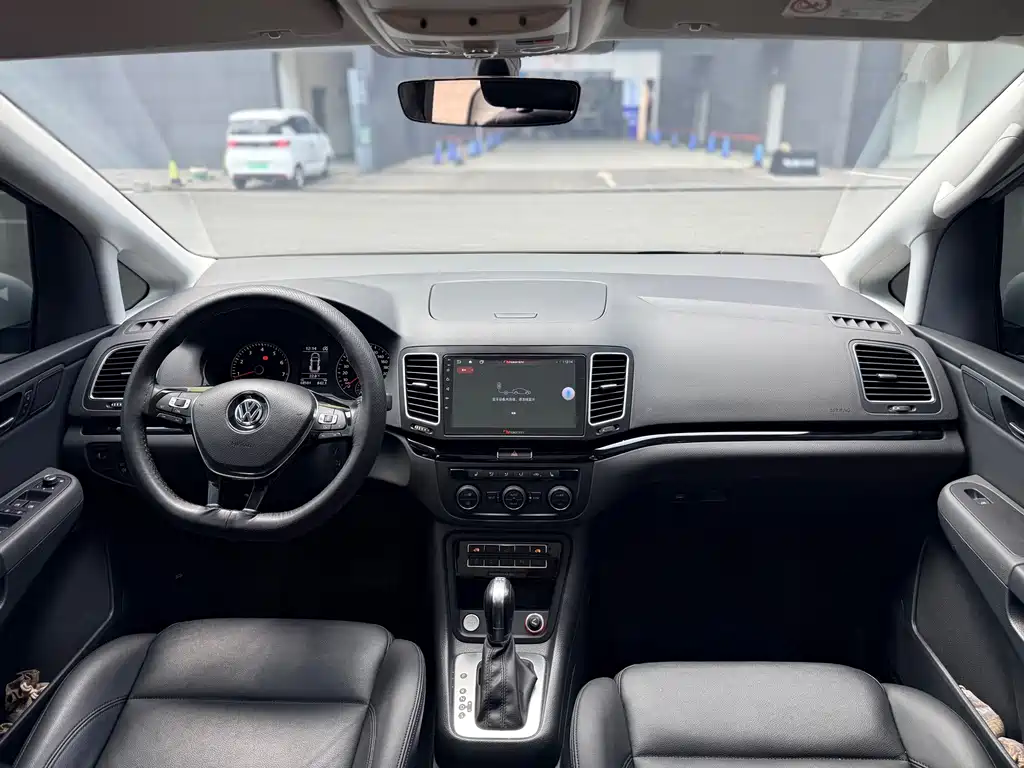 Volkswagen Sharan — миниатюра 11