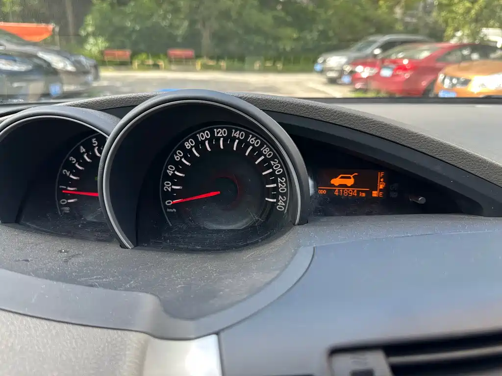 Toyota Verso — миниатюра 5