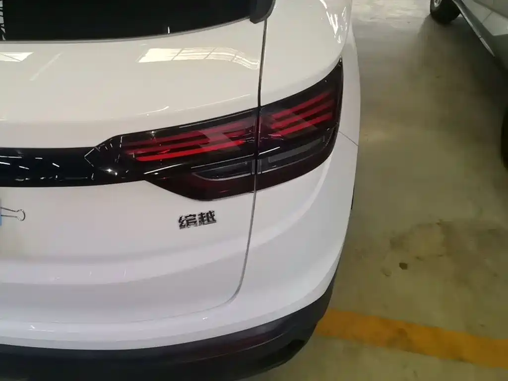 Geely Binyue — миниатюра 8
