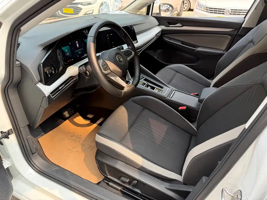 Volkswagen Golf — миниатюра 7